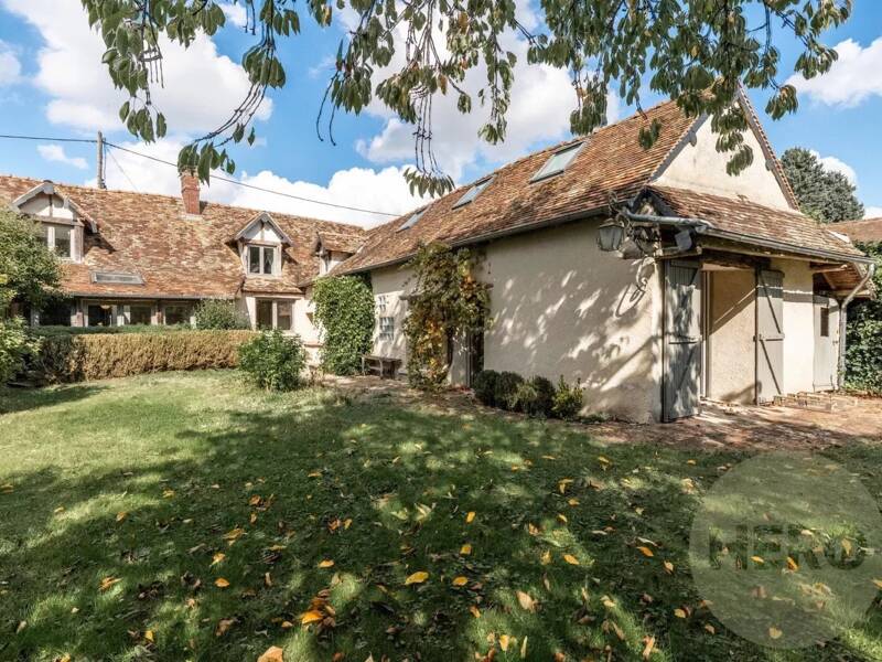 Maison à vendre, 151m², HOUDAN