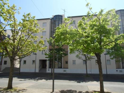 Appartement à louer 543 € 1 pièce 38,8 m² Étage 4/4 Basses-Barolles Saint-Genis-Laval 69230