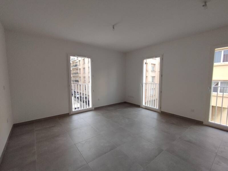 Maison à louer, 27m², MARSEILLE 6E