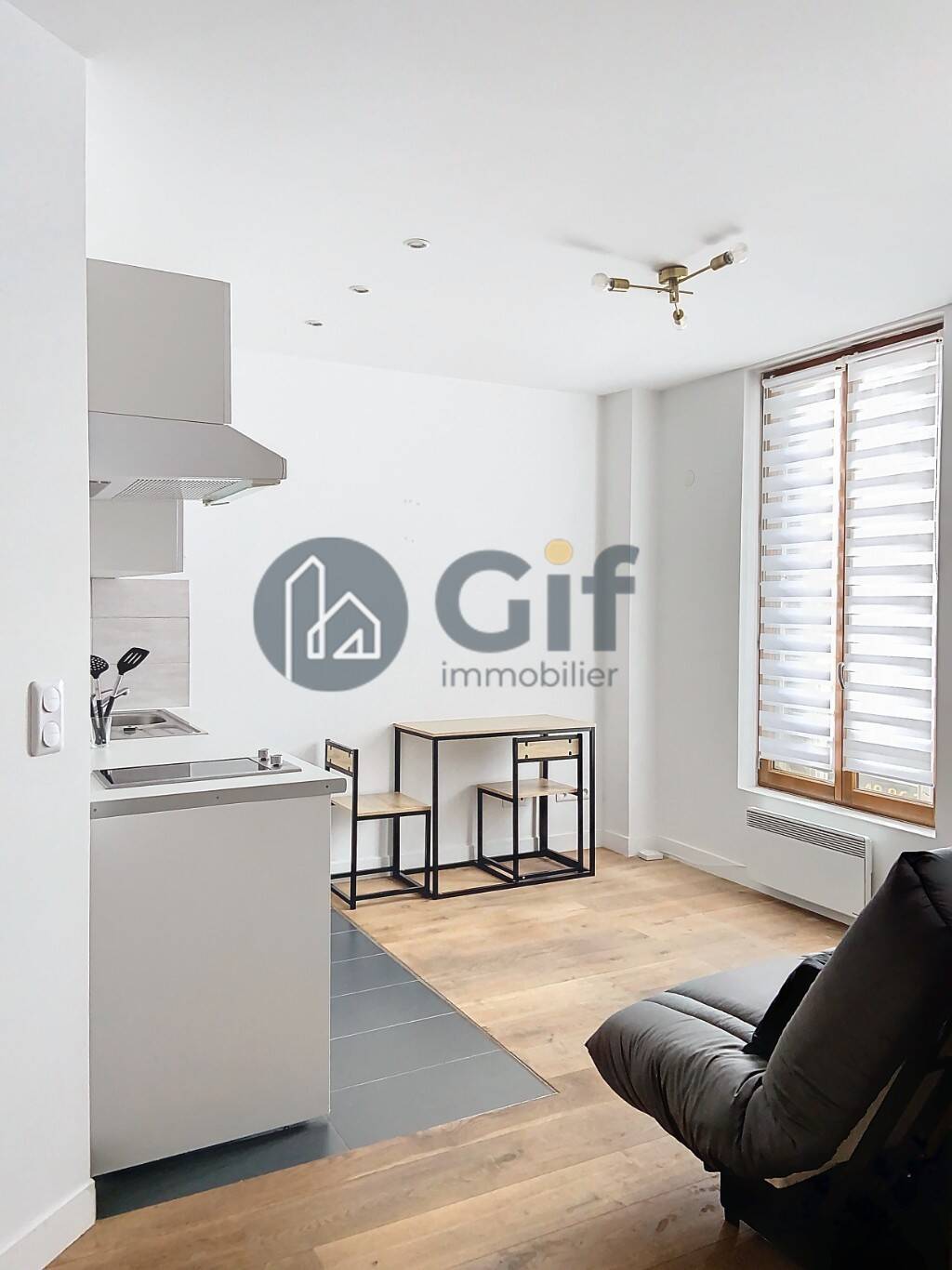 Maison à louer, 20m², SAINT MAUR DES FOSSES