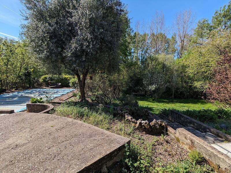 Maison à louer, 250m², SAINTES