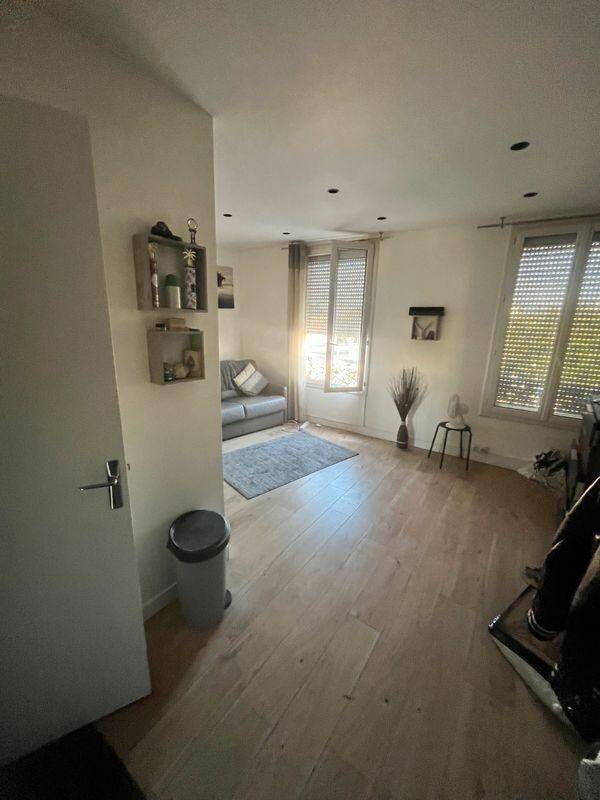 Maison à louer, 24m², LE KREMLIN BICETRE