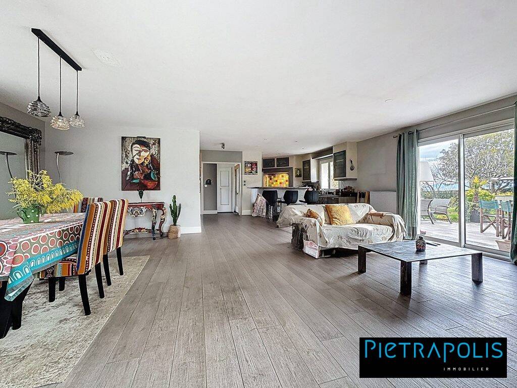 Maison à vendre, 200m², SAINT LAURENT D'AGNY