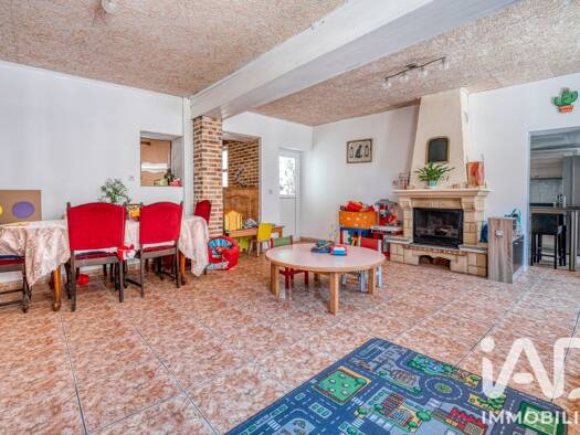 Maison à vendre 569 000 € 10 pièces 6 chambres 308 m² 711 m² de terrain Compans 77290