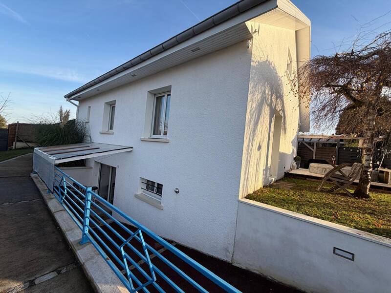 Maison à vendre, 240m², GOLBEY