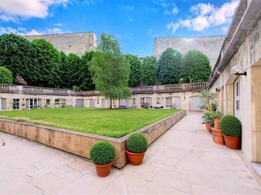 Appartement à vendre - Première occupation 590 000 € 1 pièce 40 m² RDC Archives Paris 3ème arrondissement 75003