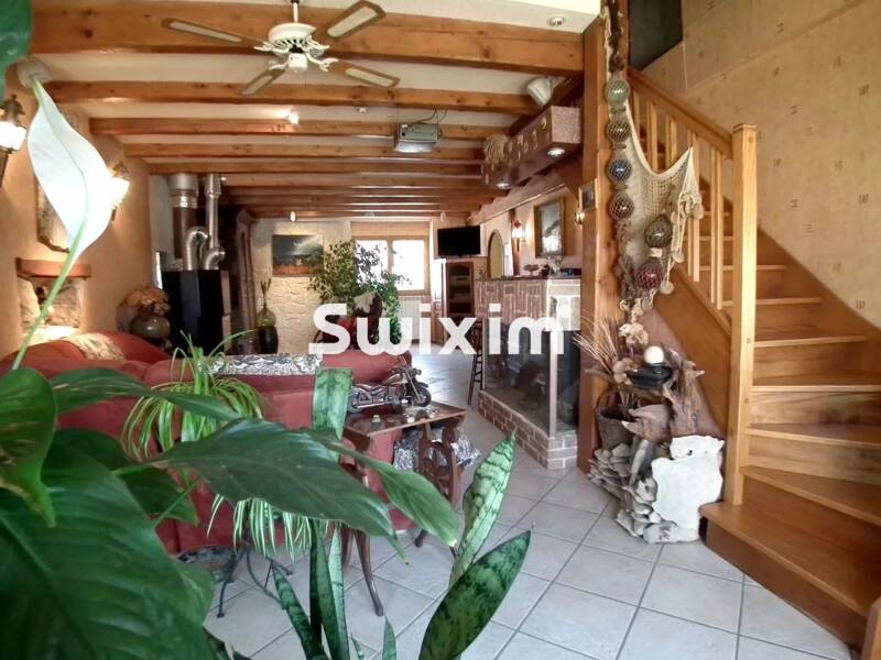 Maison à vendre, 193m², LONS LE SAUNIER
