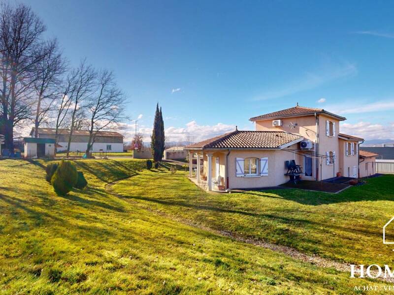 Maison à vendre, 290m², MONTMERLE SUR SAONE