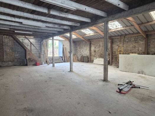 Parking à vendre 317 500 € 180 m² Porzambars-La Glaciere Concarneau 29900