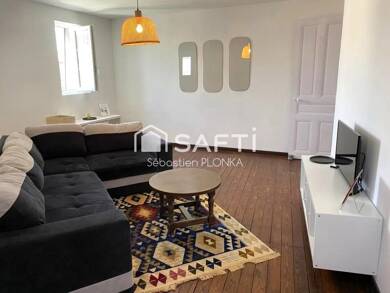 Appartement à vendre 136 500 € 5 pièces 4 chambres 115 m² Dernier étage, Étage 4/4 Centre Ville Saint-Quentin 02100