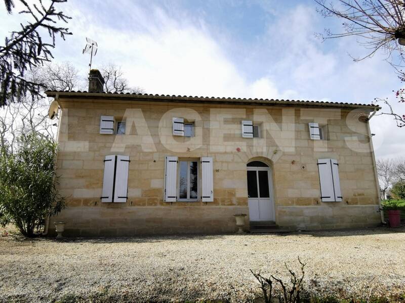 Maison à vendre, 200m², SAINT GENES DE FRONSAC