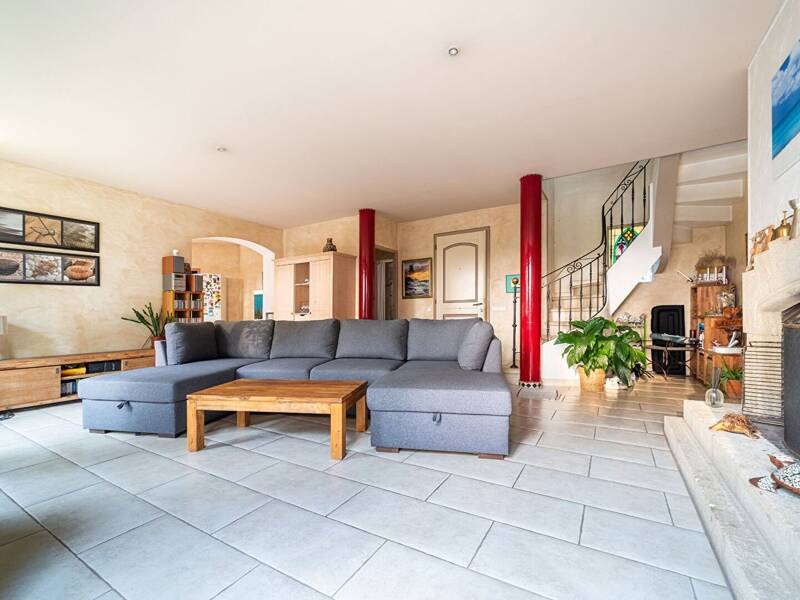 Maison à vendre, 180m², LE THOLONET
