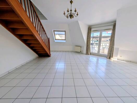 Duplex à louer 1 640 € 4 pièces 3 chambres 73 m² 3ème étage Mériel 95630