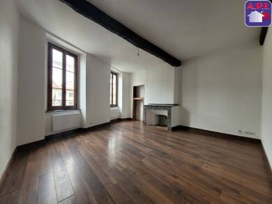 Appartement à louer 650 € 4 pièces 2 chambres 72 m² Étage 1/2 Cazeres 31220