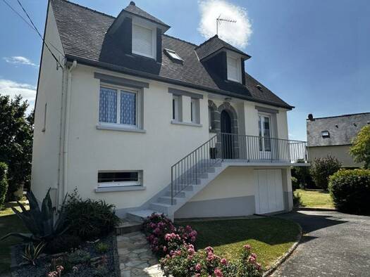 Maison à vendre 255 400 € 6 pièces 4 chambres 113 m² 890 m² de terrain Est Janzé 35150