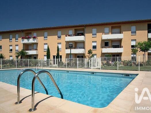 Appartement à vendre 336 000 € 4 pièces 3 chambres 88 m² Étage 1/2 Rebenas-Autures L'Isle-sur-la-Sorgue 84804