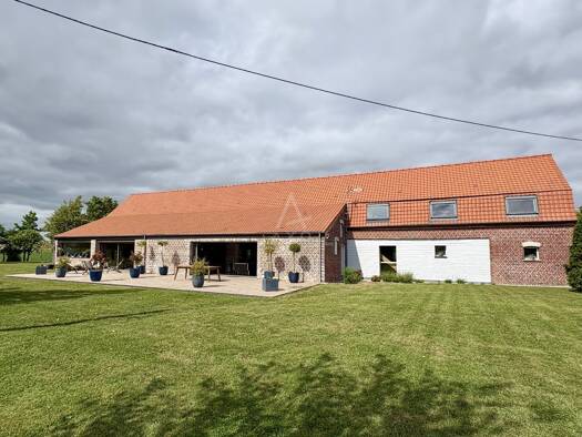 Maison à vendre 790 000 € 10 pièces 6 chambres 375 m² Nord Wormhout 59470