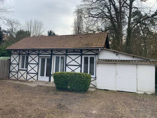 Maison à louer 850 € 2 pièces 1 chambre 32 m² 80 m² de terrain Coye-la-Forêt 60580