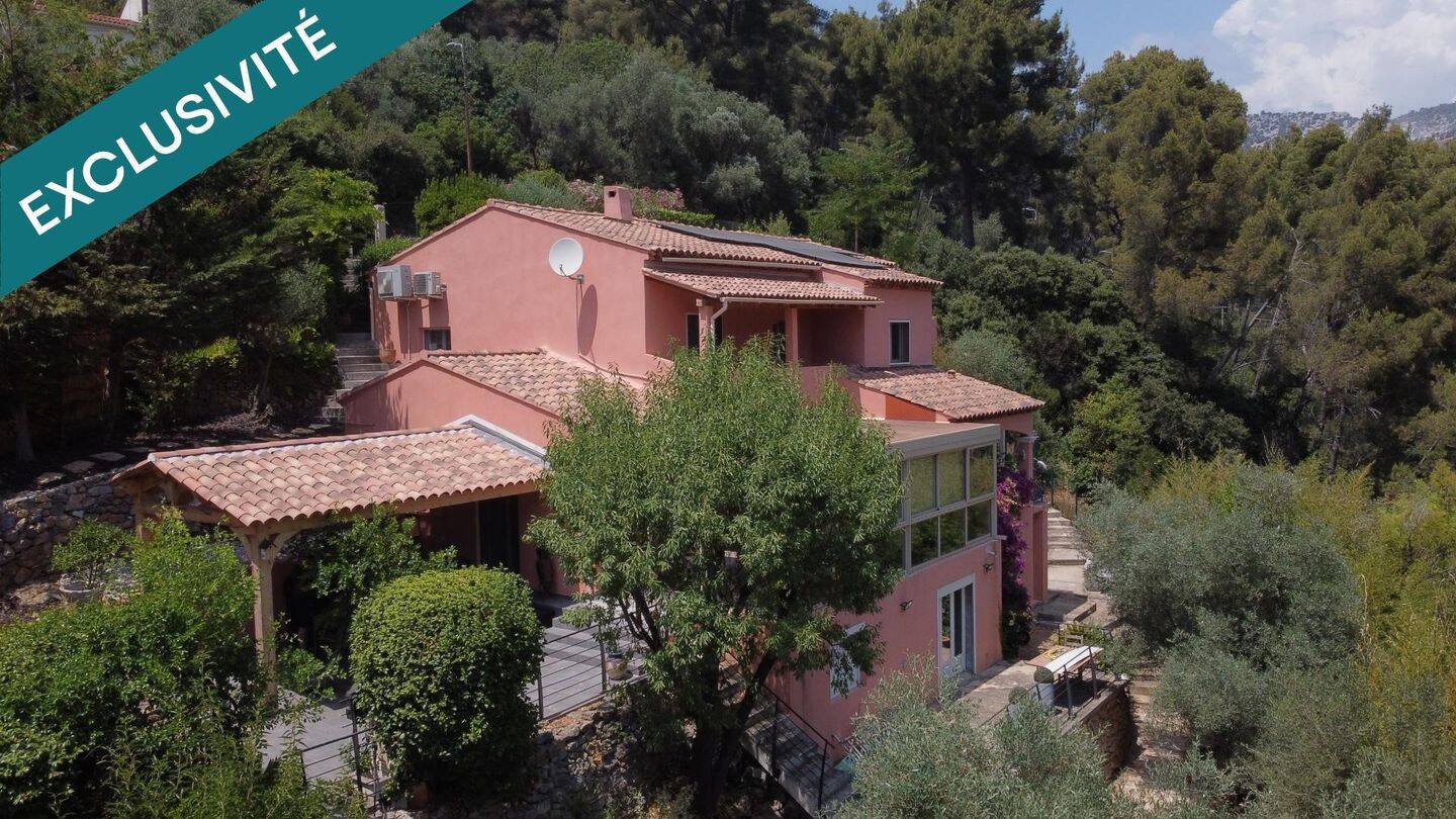 Maison à vendre, 250m², LE REVEST LES EAUX