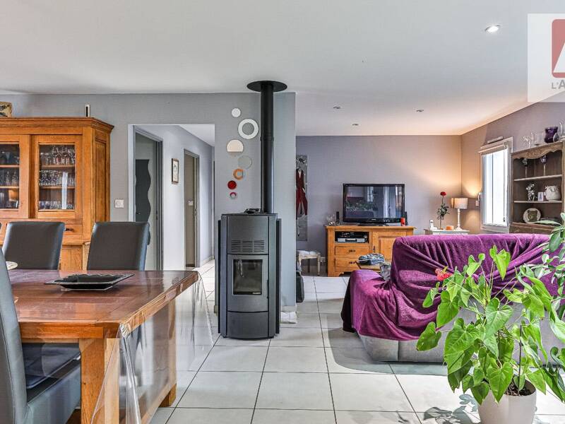 Maison à vendre, 83m², GIVRAND