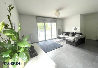 Appartement à vendre 165 000 € 3 pièces 2 chambres 61 m² RDC/3 Colomiers 31770