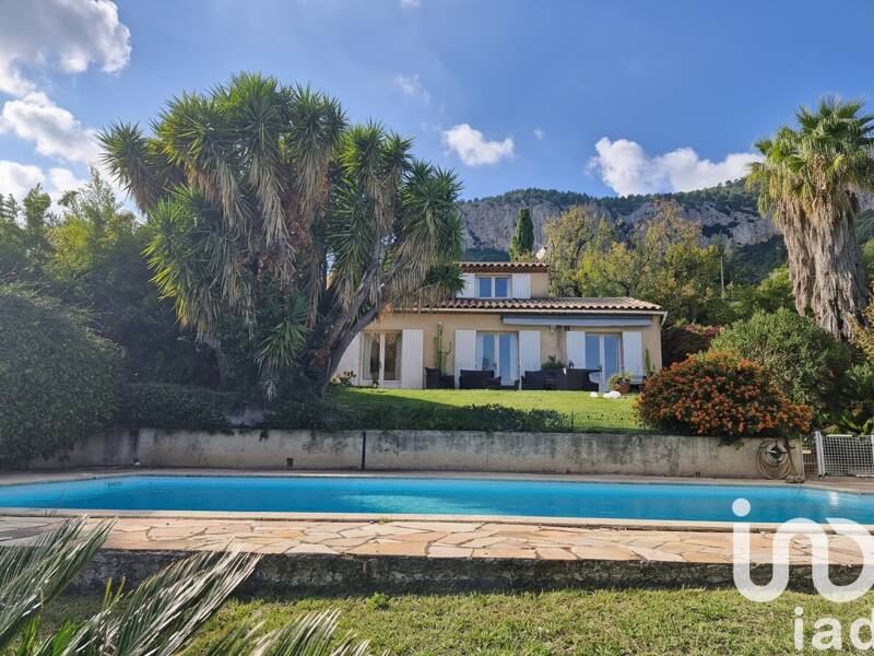 Maison à vendre, 126m², LE REVEST LES EAUX