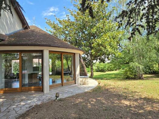 Maison à vendre 730 500 € 8 pièces 5 chambres 194 m² 1 386 m² de terrain Grosbois Villecresnes 94440