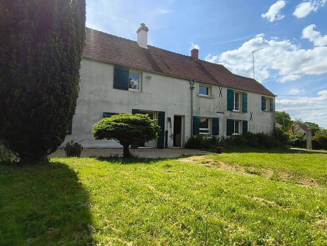 Maison à vendre, 205m², VILLENEUVE SUR BELLOT