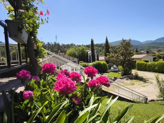 Maison à vendre 498 000 € 9 pièces 5 chambres 160 m² 1 785 m² de terrain Aouste-sur-Sye 26400