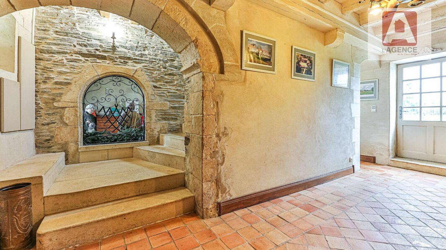 Maison à vendre, 373m², LE FENOUILLER