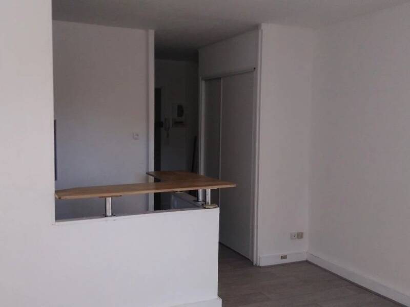 Maison à louer, 32m², NIMES