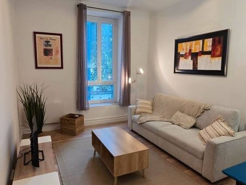 Maison à louer, 60m², MARSEILLE 6E