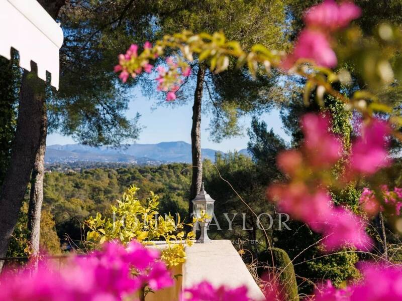 Maison à vendre, 272m², SAINT PAUL DE VENCE