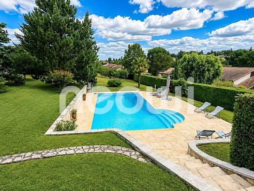 Maison de plain-pied à vendre 675 000 € 5 pièces 4 chambres 125,95 m² 2 177 m² de terrain Lissieu 69380