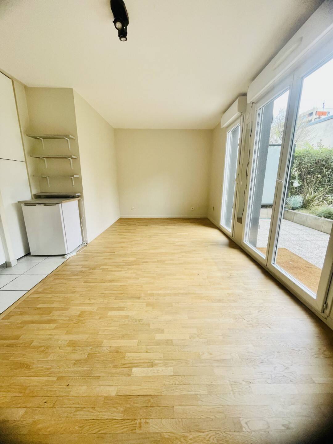 Maison à louer, 28m², ISSY LES MOULINEAUX