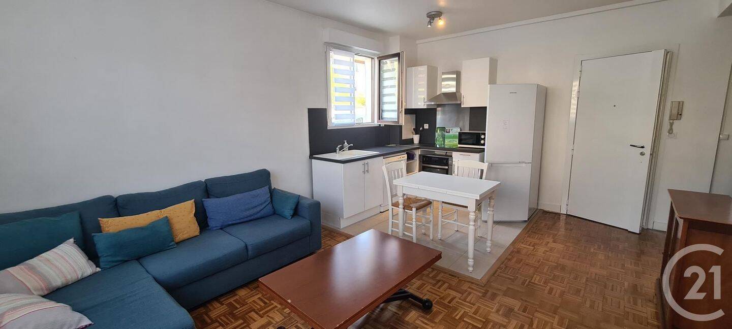 Maison à louer, 39m², SAINT MAUR DES FOSSES