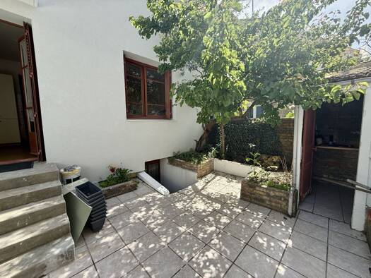 Maison à vendre 650 000 € 4 pièces 3 chambres 82,32 m² 20 m² de terrain Epinettes Issy-les-Moulineaux 92130