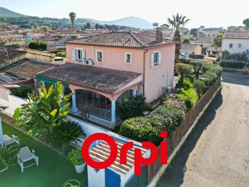 Maison à vendre, 123m², SAINT CYR SUR MER