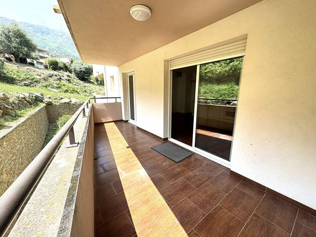Appartement à louer 613 € 2 pièces 1 chambre 41 m² Étage 1/4 Lupino Bastia 20600