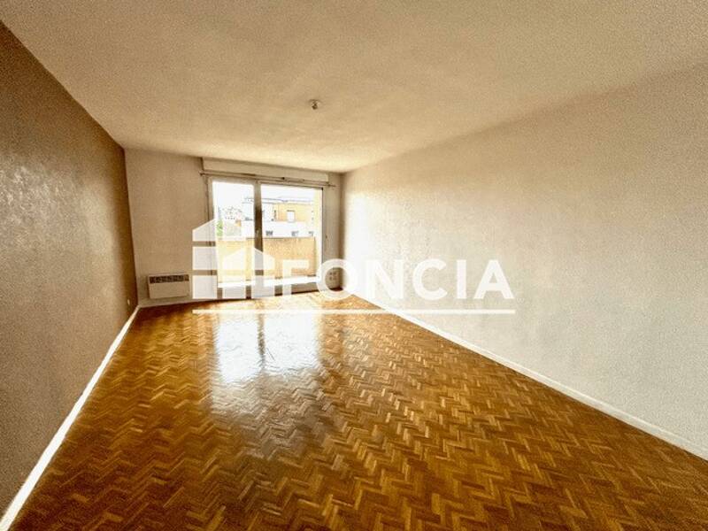 Maison à louer, 72m², LYON 8E