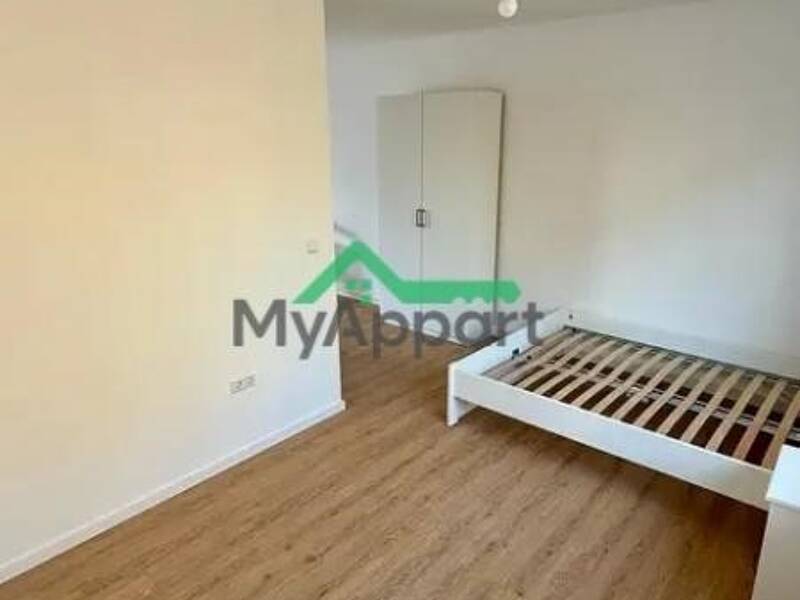 Maison à louer, 25m², PARIS 18E