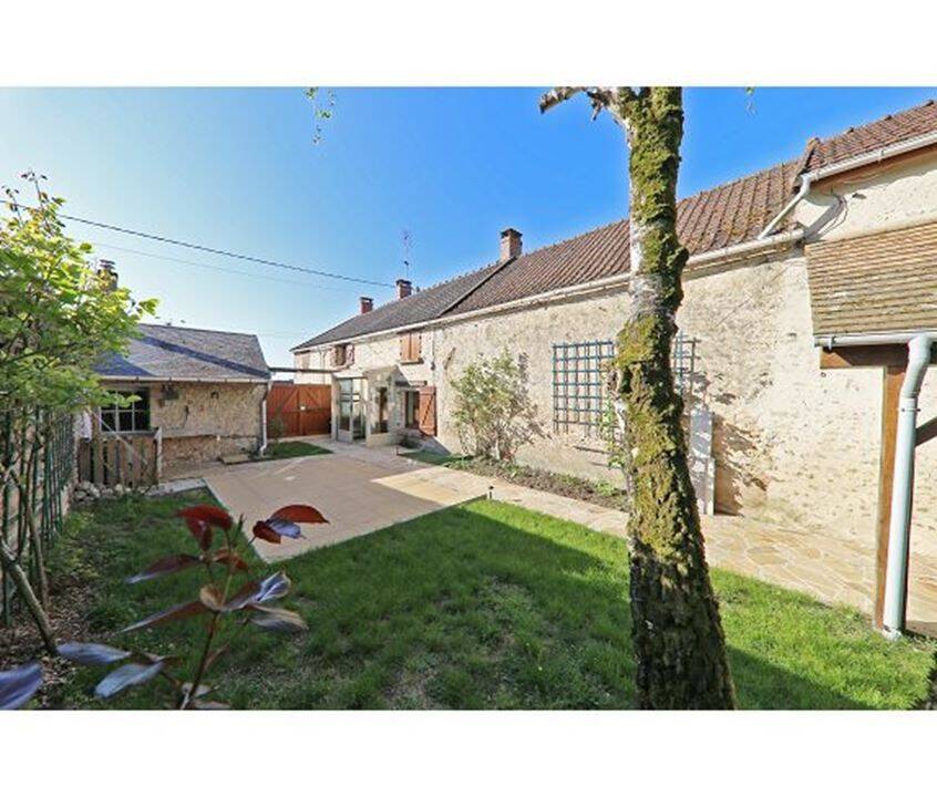 Maison à vendre, 110m², ESTOUCHES