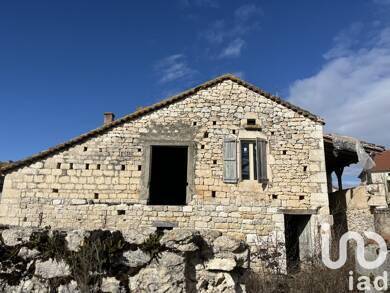 Maison à vendre 87 000 € 7 pièces 5 chambres 160 m² 320 m² de terrain Porte-du-Quercy 46800