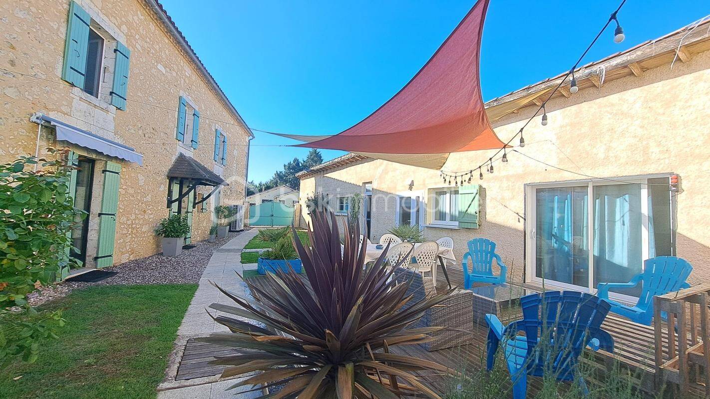 Maison à vendre, 340m², SAINT MEDARD DE MUSSIDAN