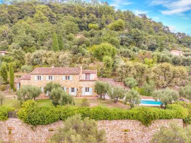 Maison à vendre 1 690 000 € 7 pièces 4 chambres 240 m² 2 418 m² de terrain Cabris 06530