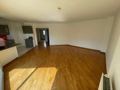Appartement à louer 1 280 € 4 pièces 3 chambres 80 m² 2ème étage Bernus-Kergypt-Keruzen-Campen Vannes 56000