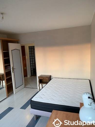 Appartement à louer 346 € 4 pièces 1 chambre 80 m² 8ème étage Parc de Loisirs-Cassiopée Vandoeuvre-Lès-Nancy 54500