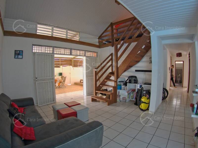 Maison à louer, 141m², MATOURY