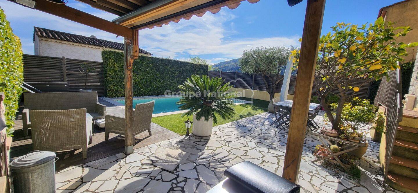 Maison à vendre, 155m², LA ROQUETTE SUR SIAGNE