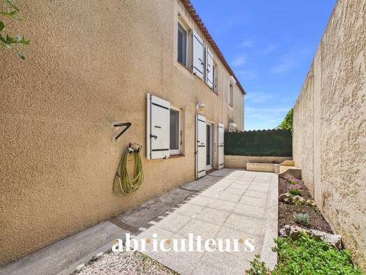 Maison à vendre 338 000 € 1 pièce 4 chambres 86 m² La Timone Marseille 10ème arrondissement 13010